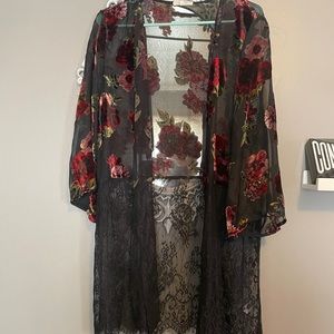 Maurice’s Velvet Roses Black Lace Kimono